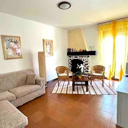 Casa Laura * Colico